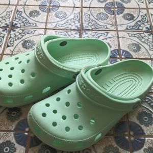Mint green Crocs WITH 9 jibits!!